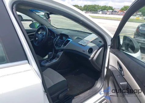 2011 Chevrolet Cruze Ls z USA, uszkodzony, nr VIN 1G1PC5SH8B7222360